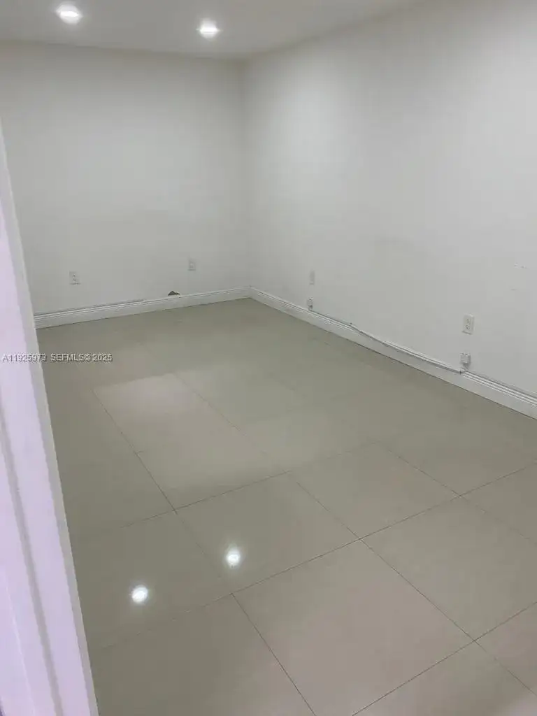5930 NW 99th Ave # 4, Doral FL 33178 photo 5