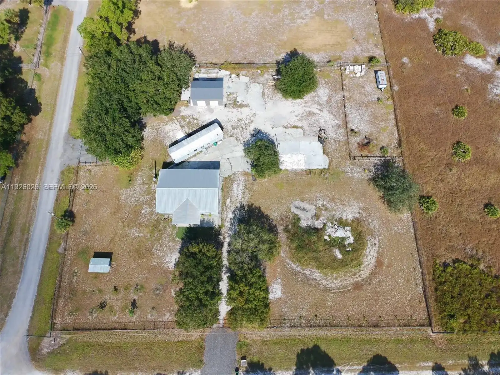 527 PERIMETER RD, Clewiston FL 33440