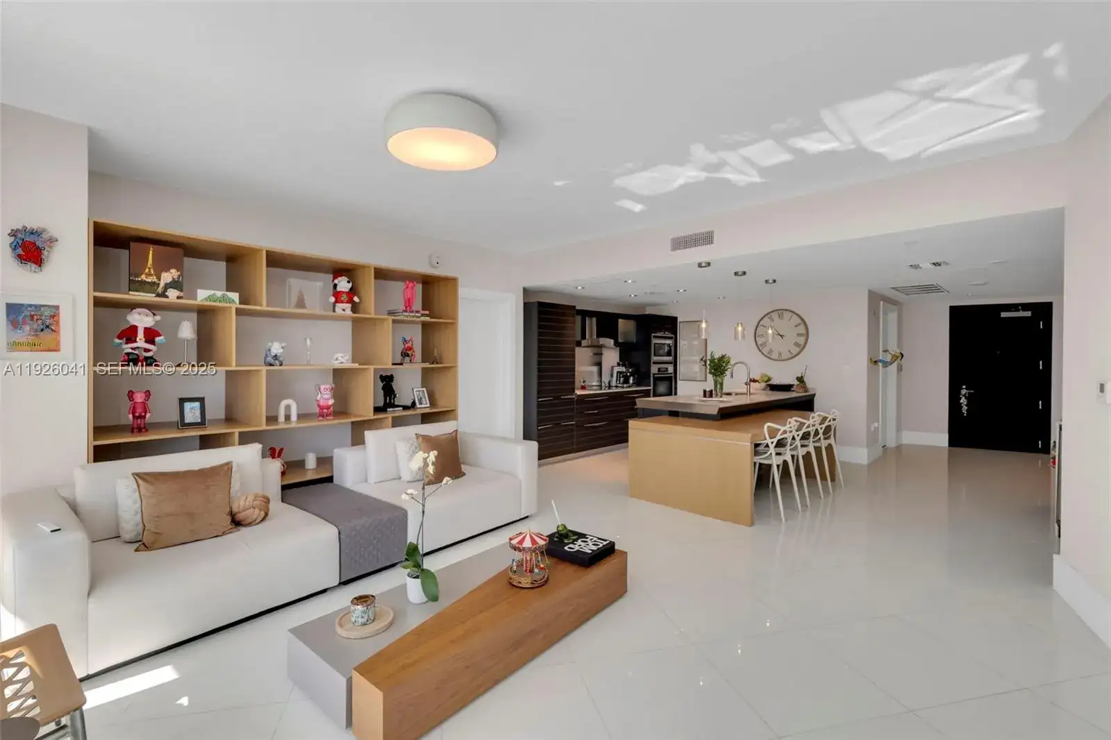 200 Biscayne Boulevard Way # 3108, Miami FL 33131 photo 5
