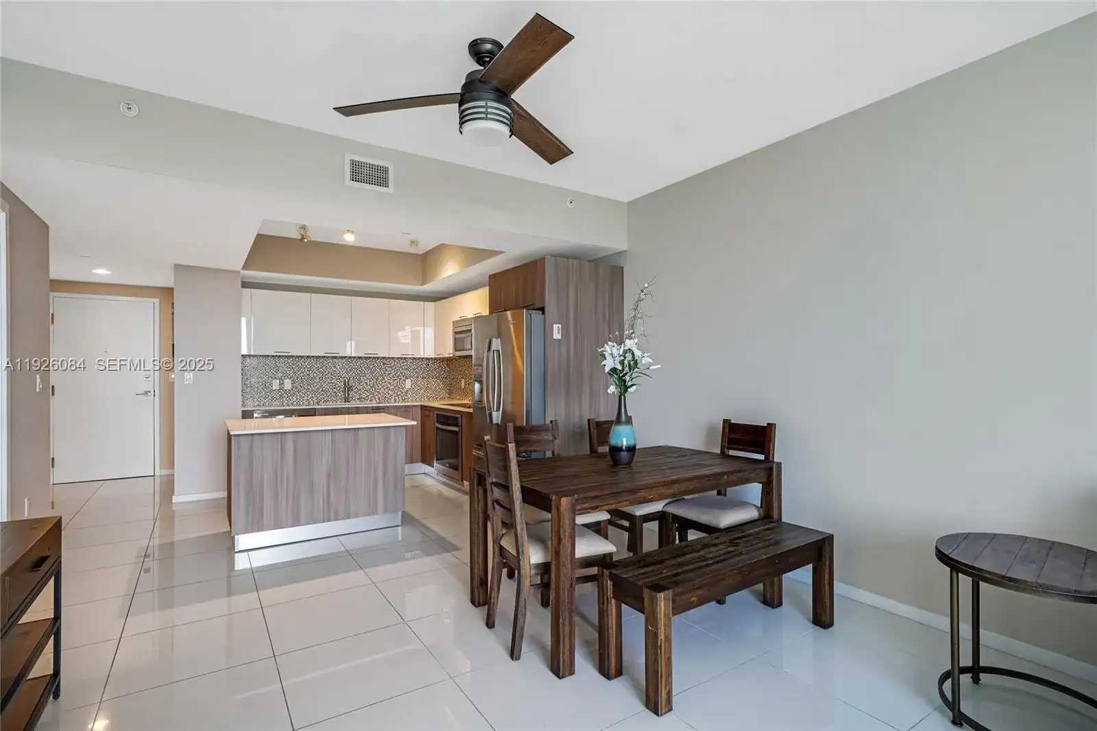 5300 Paseo Blvd # 1910, Doral FL 33166 photo 3