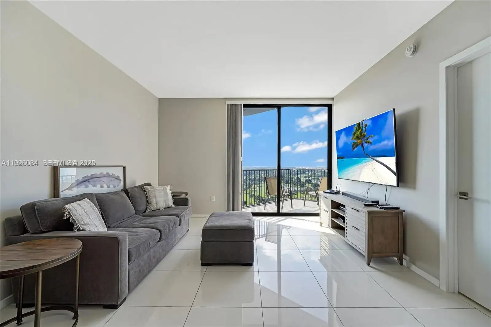 5300 Paseo Blvd # 1910, Doral FL 33166 photo 5