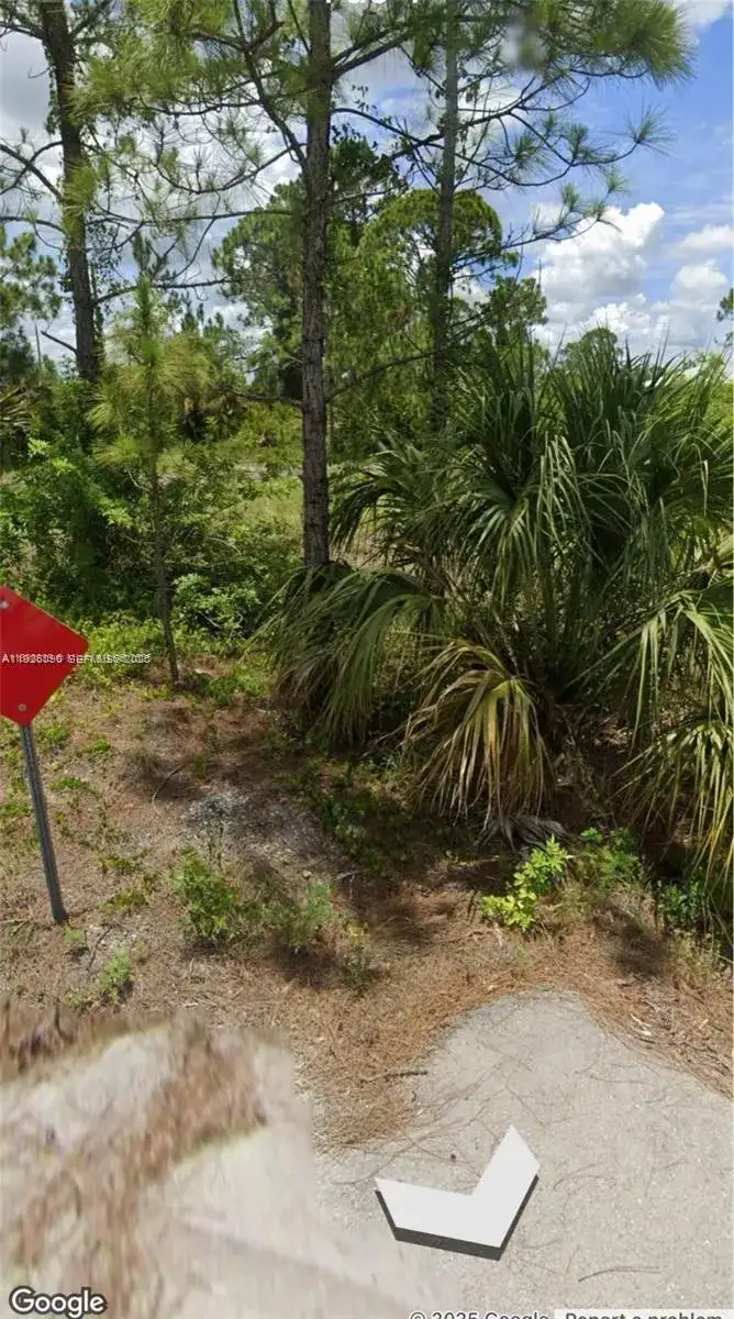3418 71st ST W, Lehigh Acres FL 33971 photo 3
