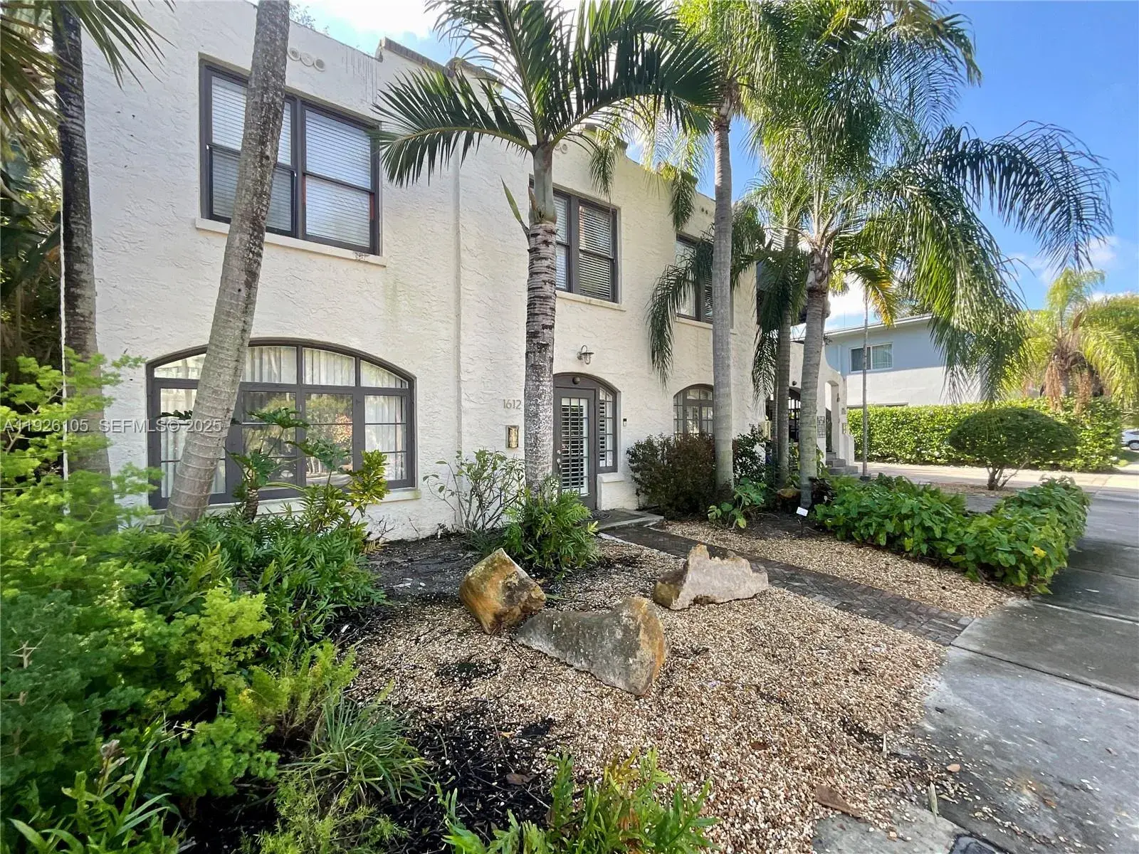 1612 NE 2nd Ct # 1612, Fort Lauderdale FL 33301