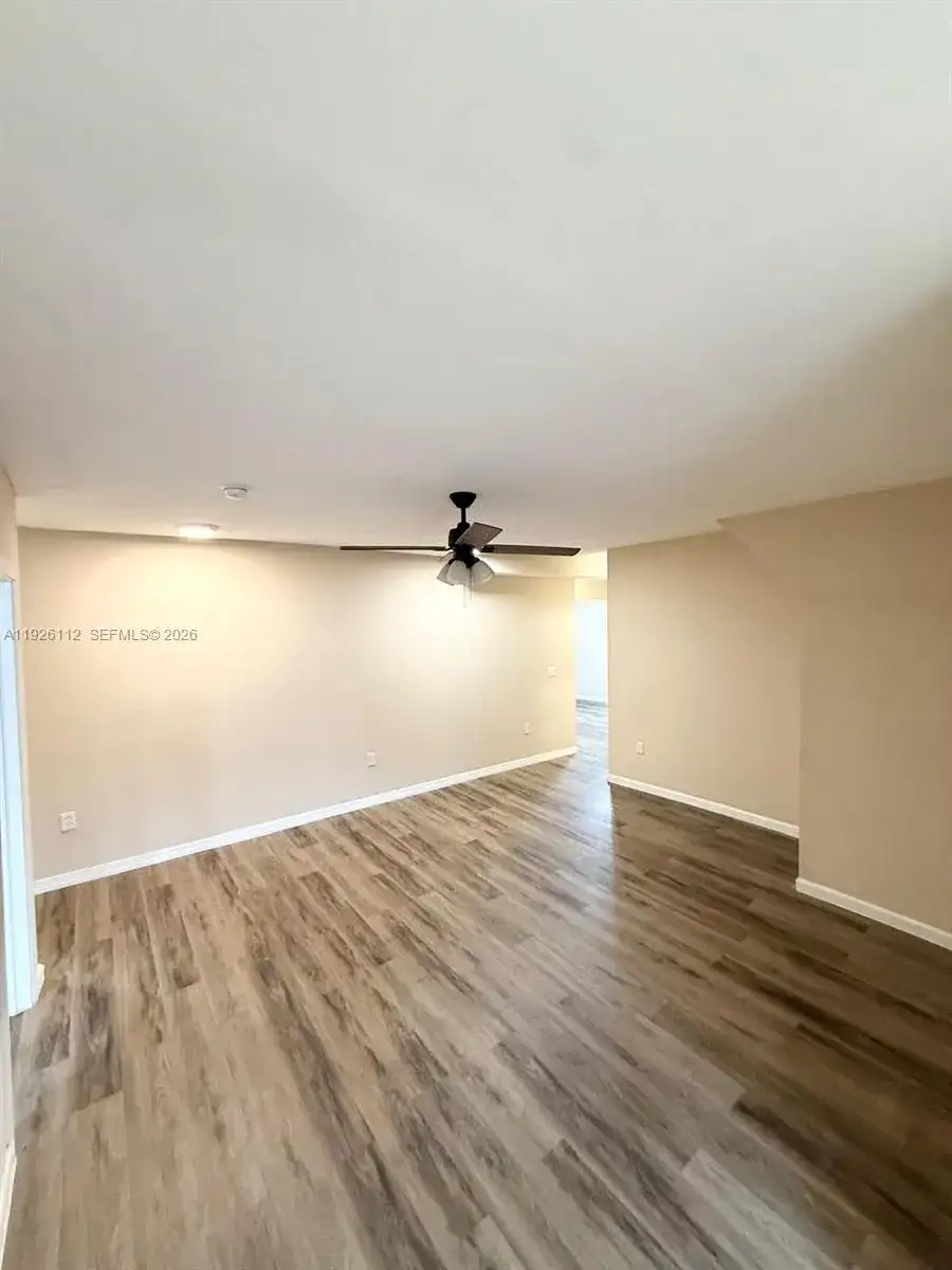 1340 Peri St, Opa-Locka FL 33054 photo 2