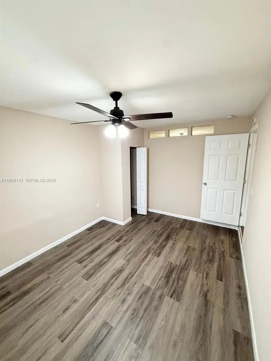 1340 Peri St, Opa-Locka FL 33054 photo 5