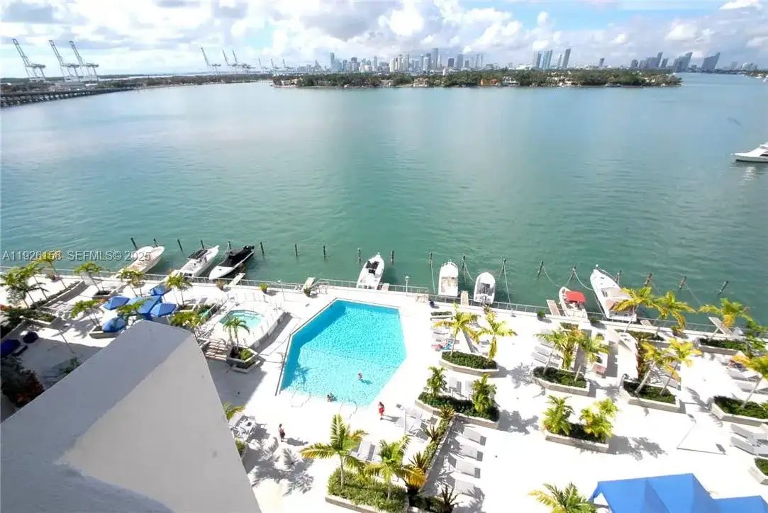 800 West Ave, Miami Beach FL 33139 photo 3