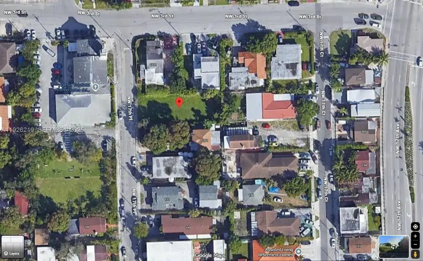 209 NW 17th Pl, Miami FL 33125 photo 4