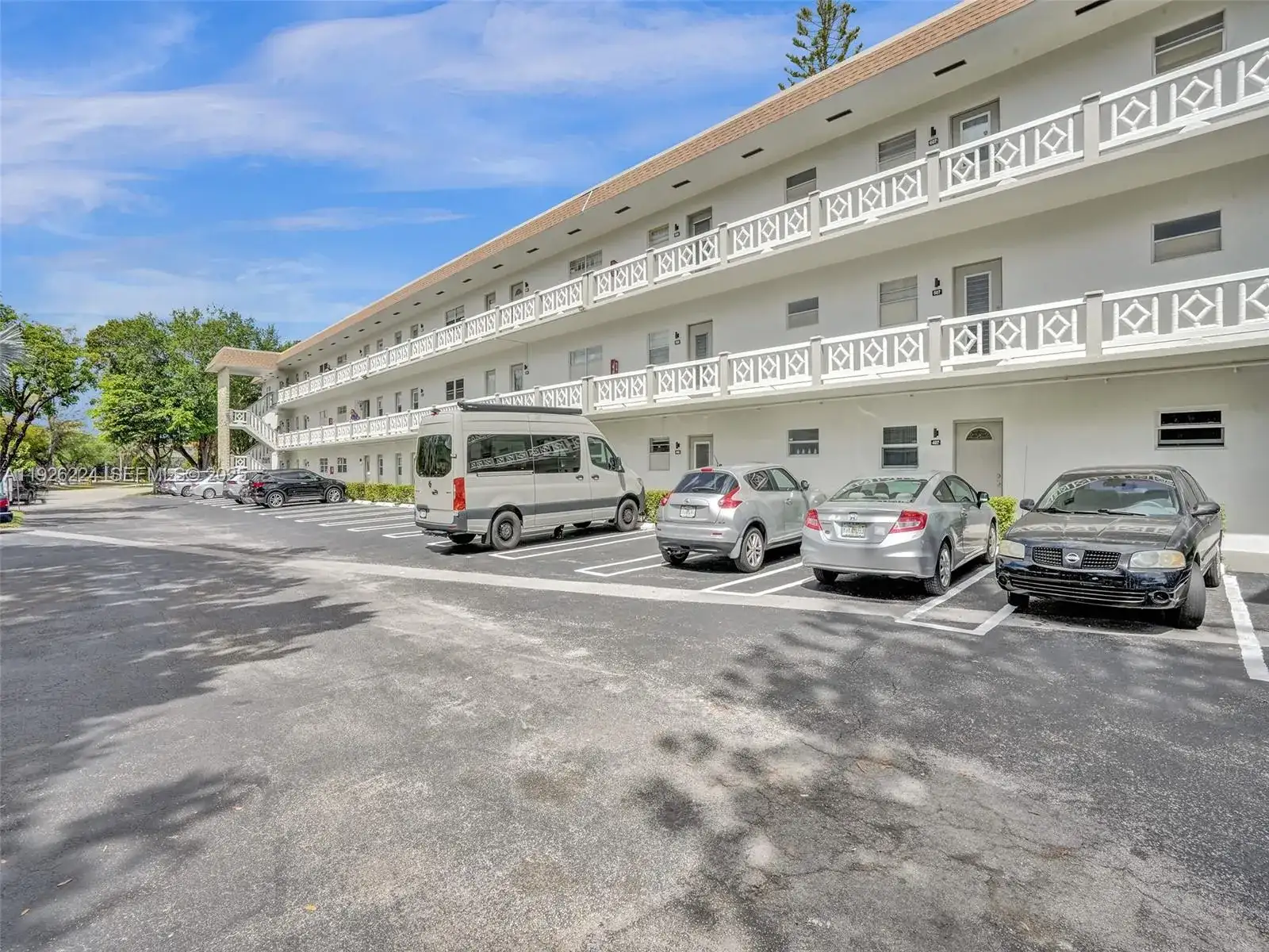 4806 NW 36th St # 605, Lauderdale Lakes FL 33319 photo 5