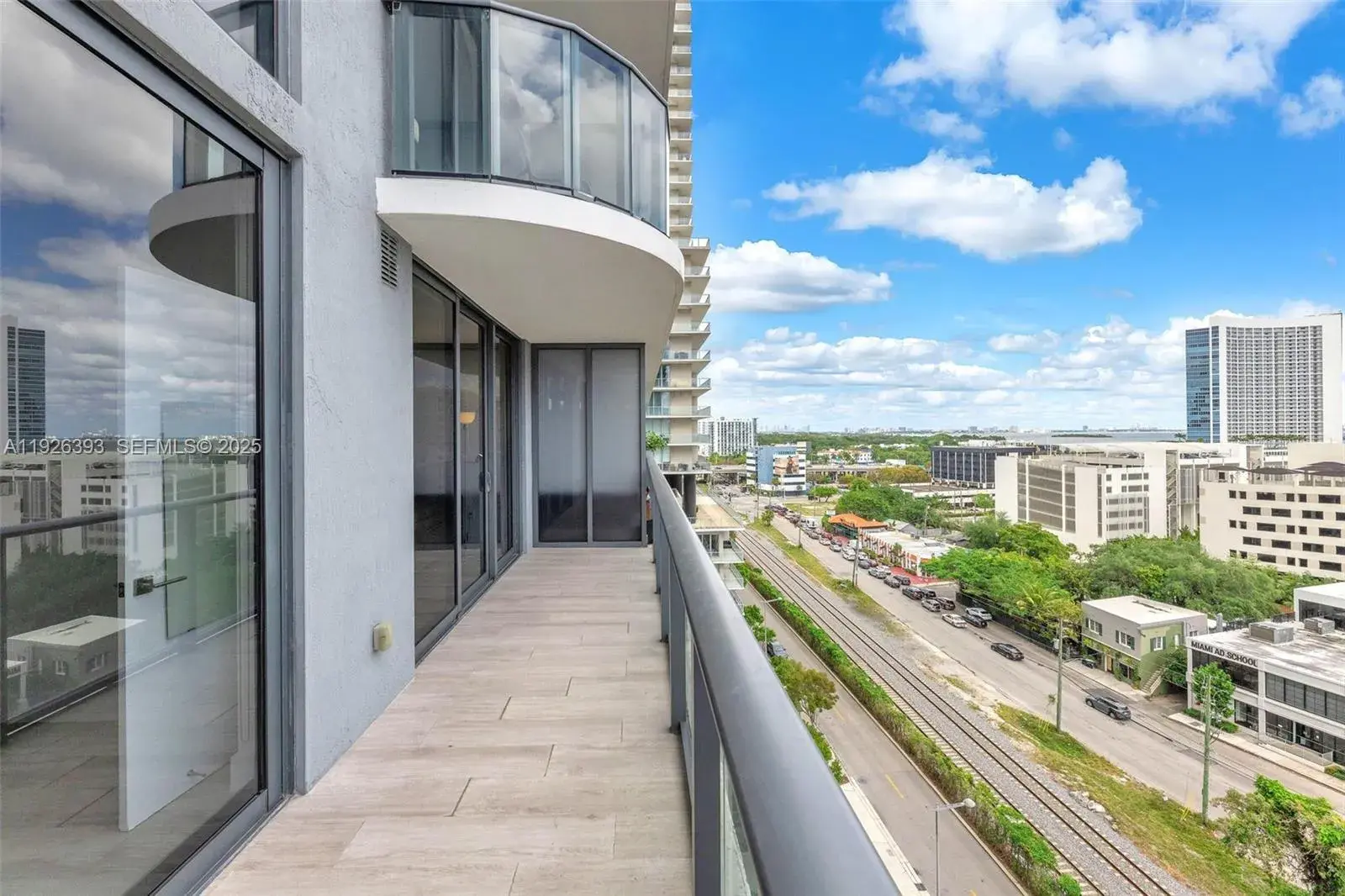 121 NE 34th St # 905, Miami FL 33137