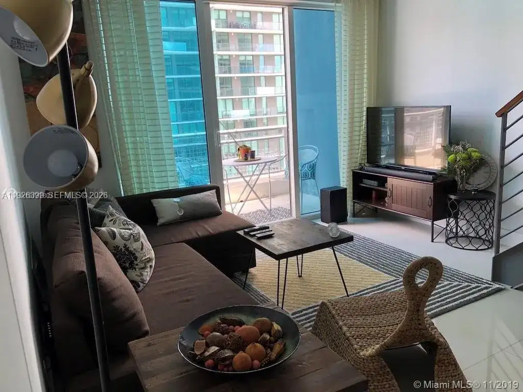 60 SW 13th St # 3218, Miami FL 33130 photo 3