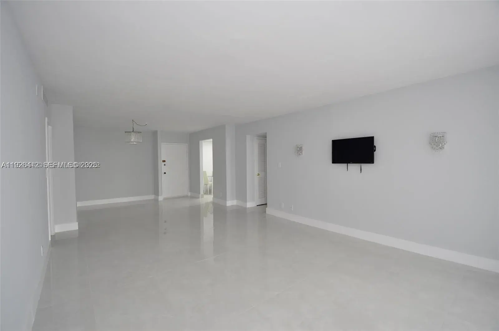 2030 S Ocean Dr # 1504, Hallandale Beach FL 33009