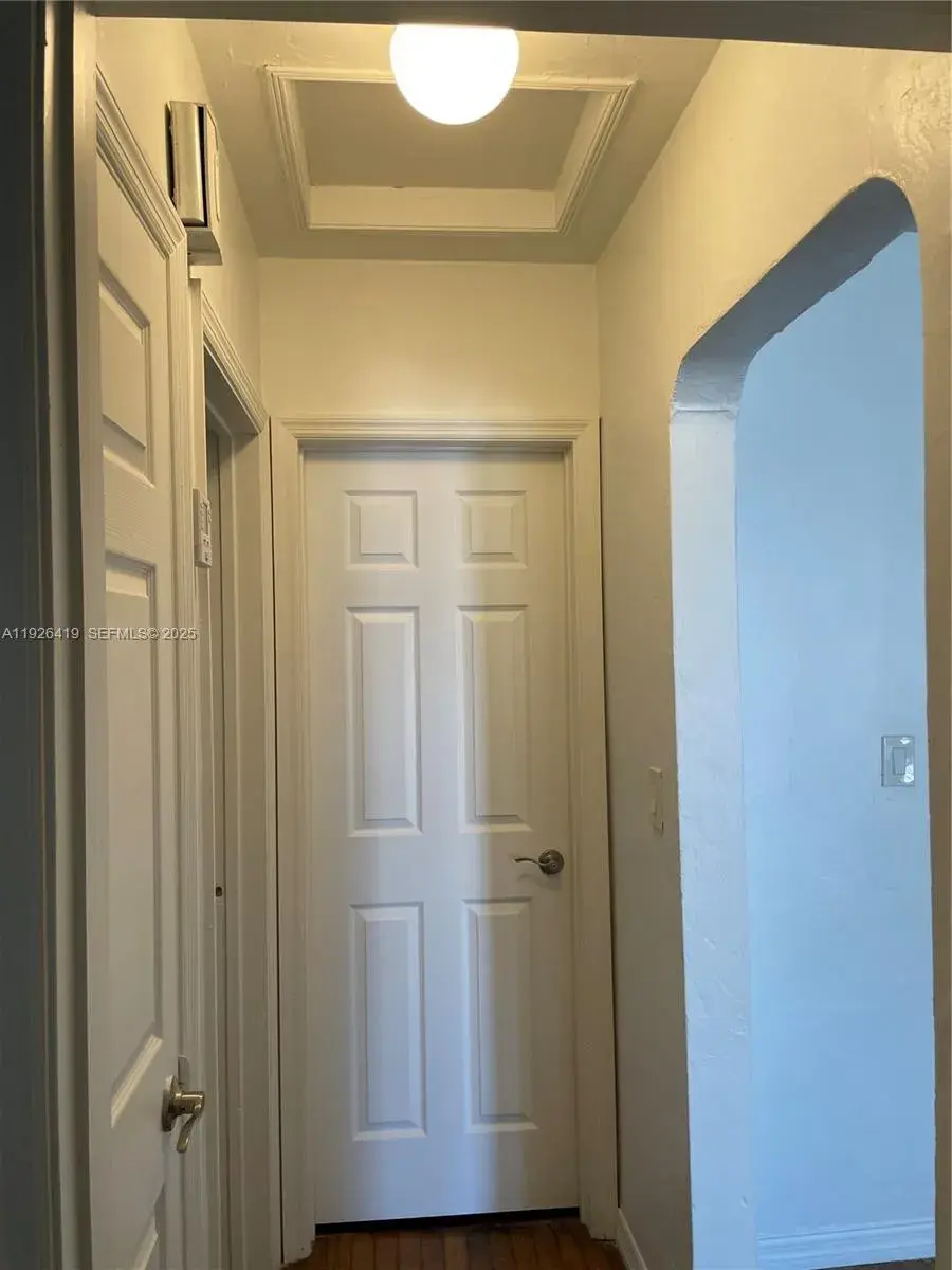 1644 Arthur St, Hollywood FL 33020