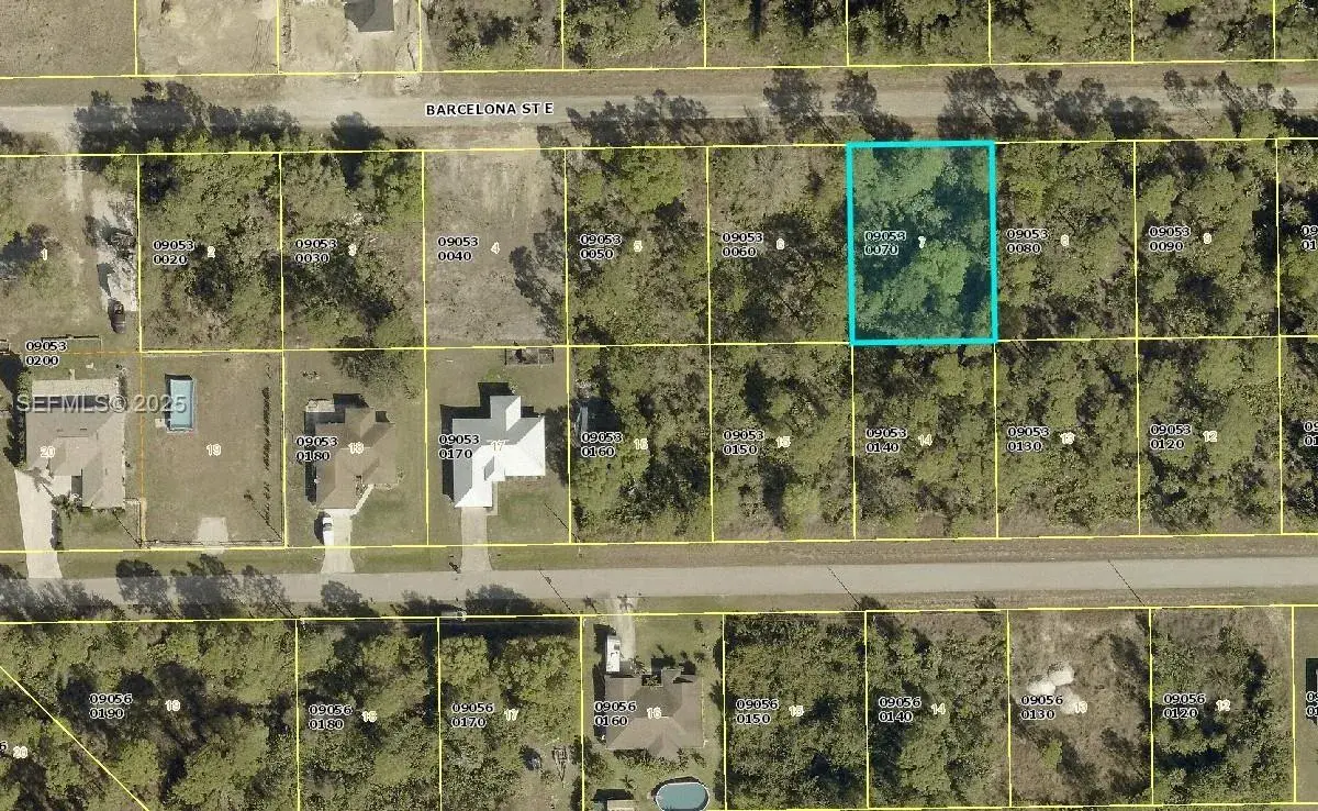 1020 Barcelona Street S, Lehigh Acres FL 33974