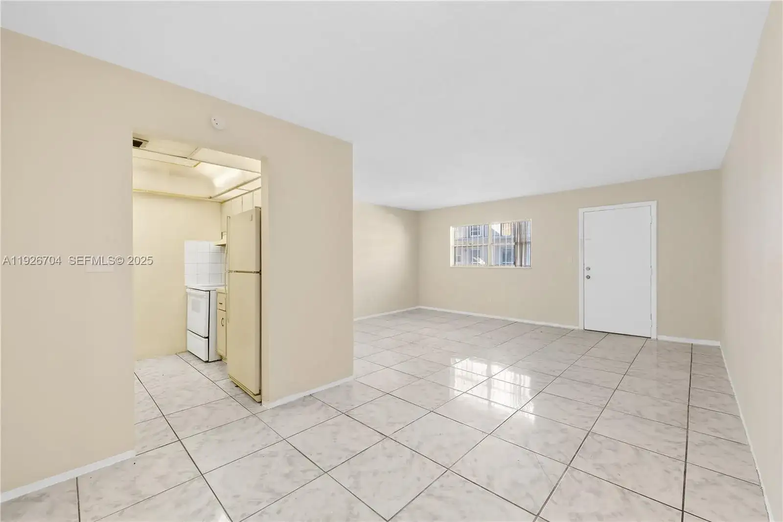 16215 NE 18th Ct # 212, North Miami Beach FL 33162 photo 4