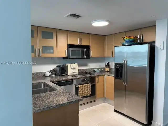 2101 Brickell Ave # 2002, Miami FL 33129 photo 2
