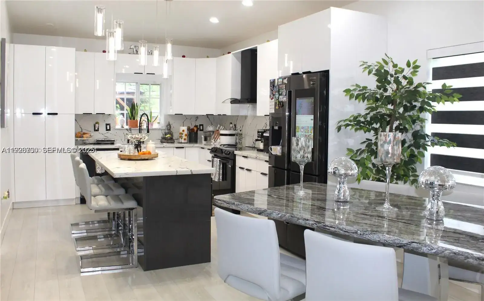 1209 NE 32nd Ave, Homestead FL 33033 photo 5