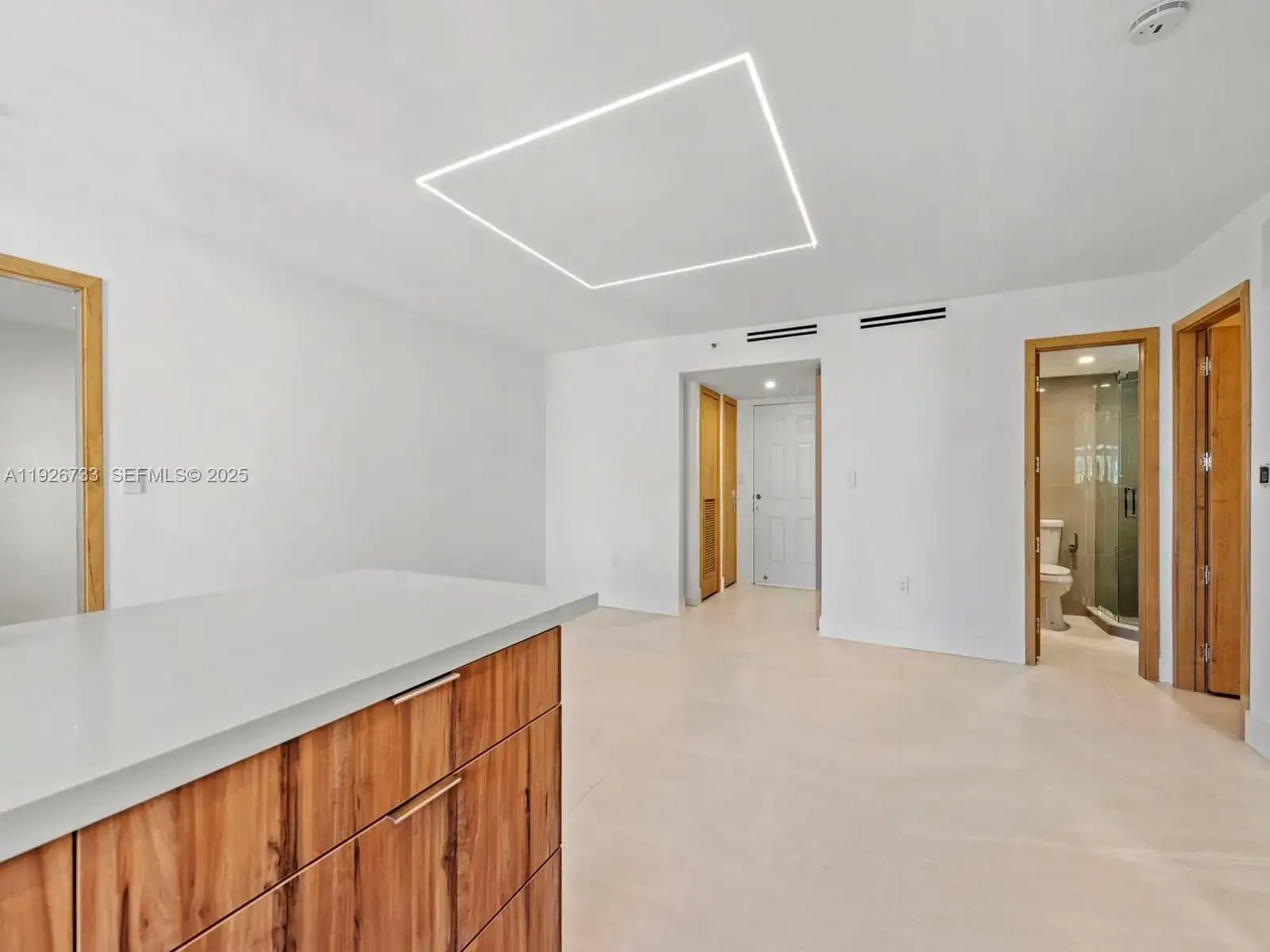 4854 NW 7th St # 206, Miami FL 33126 photo 5