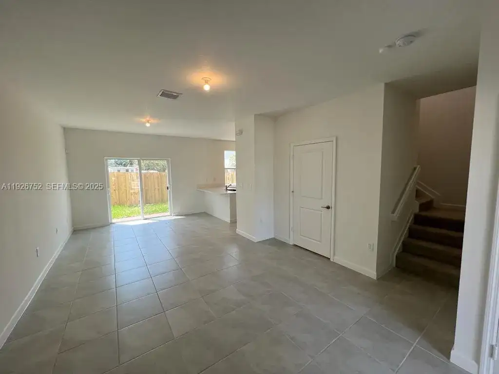 12958 NW 23rd Pl # 12958, Miami FL 33167 photo 2