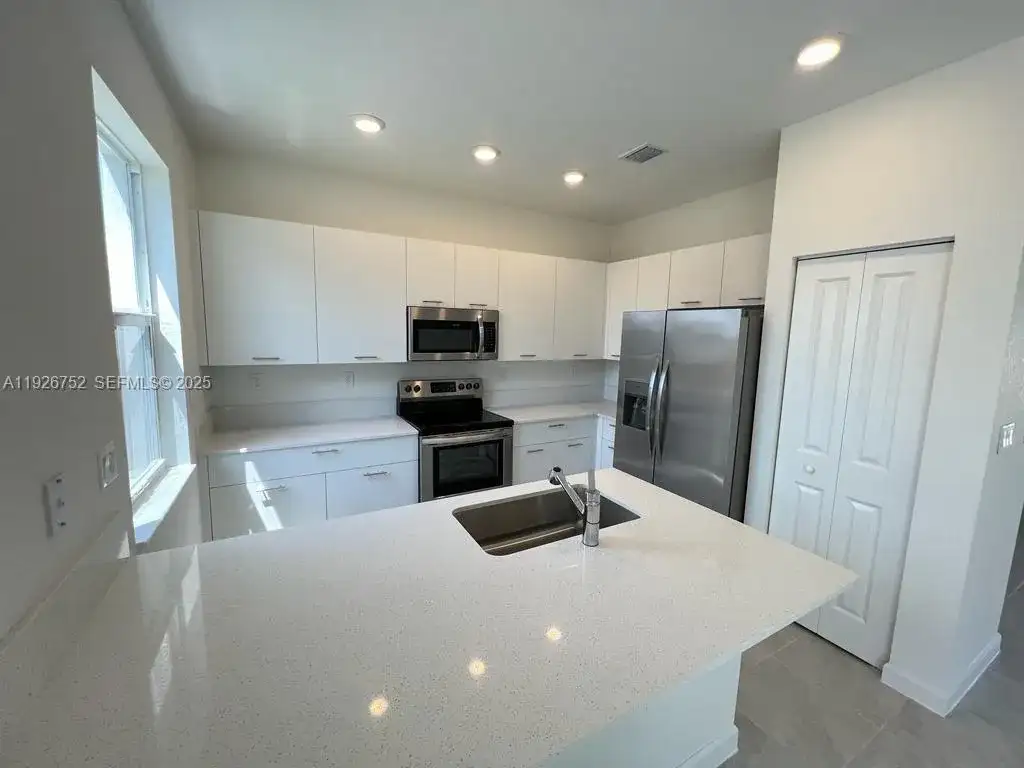 12958 NW 23rd Pl # 12958, Miami FL 33167 photo 4