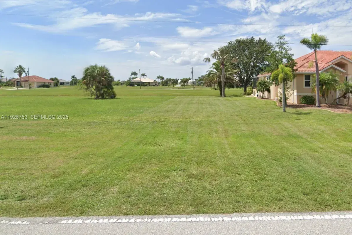 17261 Cape Horn Blvd, Punta Gorda FL 33955