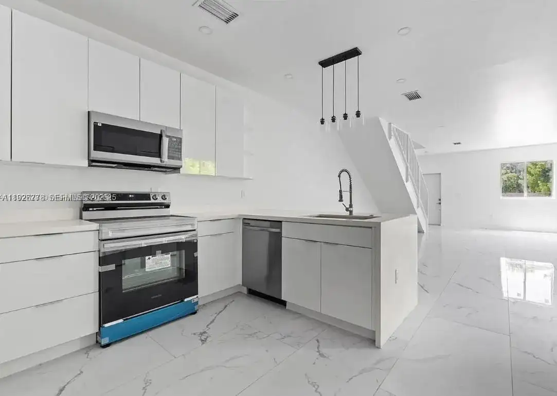 2145 NW 4th St # 2145, Pompano Beach FL 33069 photo 5