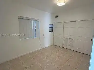 251 NW 40th Ct # 3, Miami FL 33126 photo 2