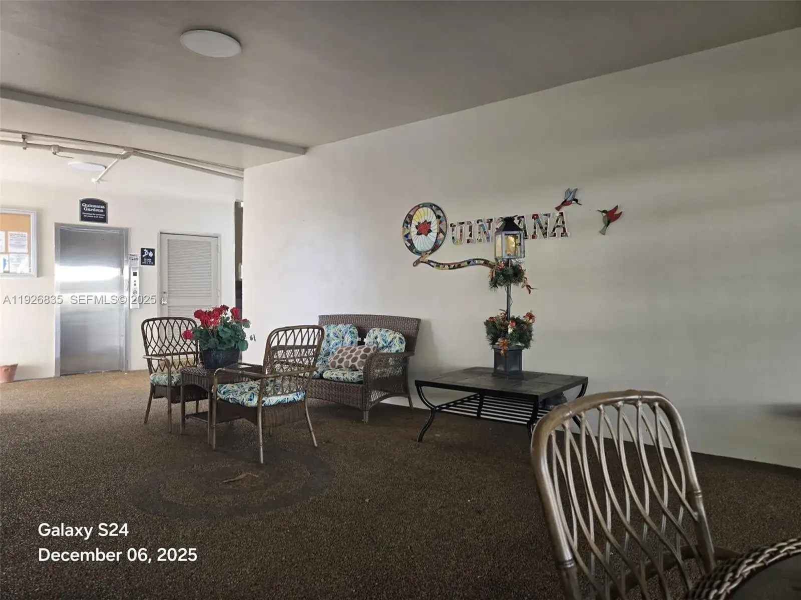 5181 W Oakland Park Blvd # 102, Lauderdale Lakes FL 33313 photo 2