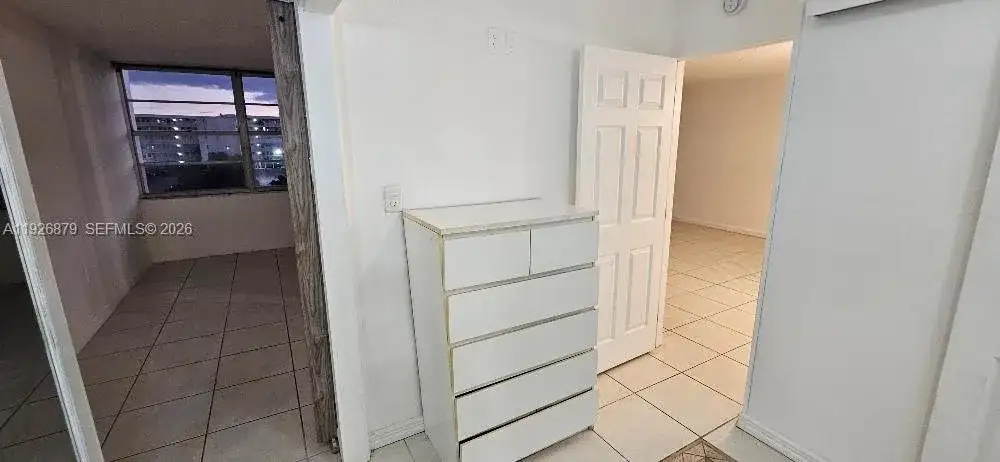 18031 Biscayne Blvd # 303, Aventura FL 33160 photo 3