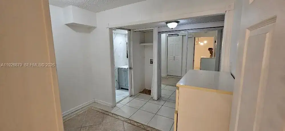 18031 Biscayne Blvd # 303, Aventura FL 33160 photo 5