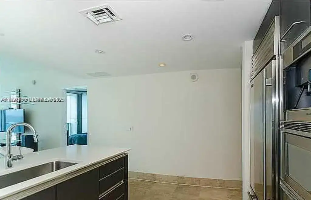 17001 Collins Ave # 1006, Sunny Isles Beach FL 33160 photo 2