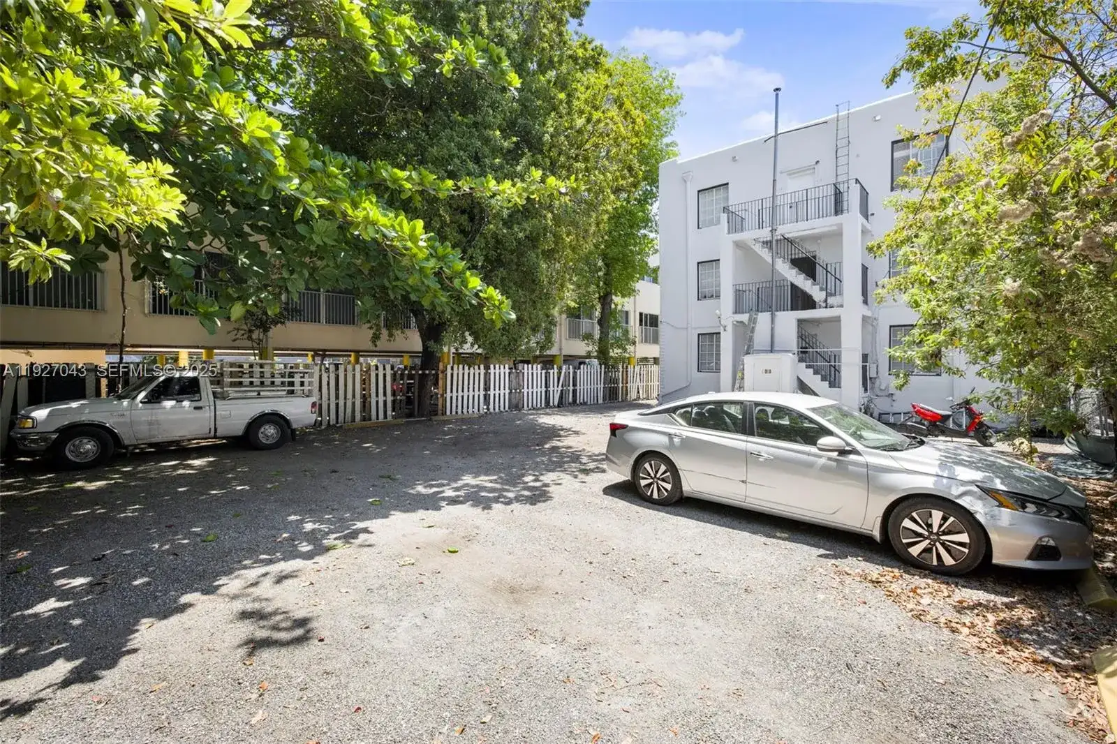 1563 SW 2nd St # 7, Miami FL 33135 photo 2