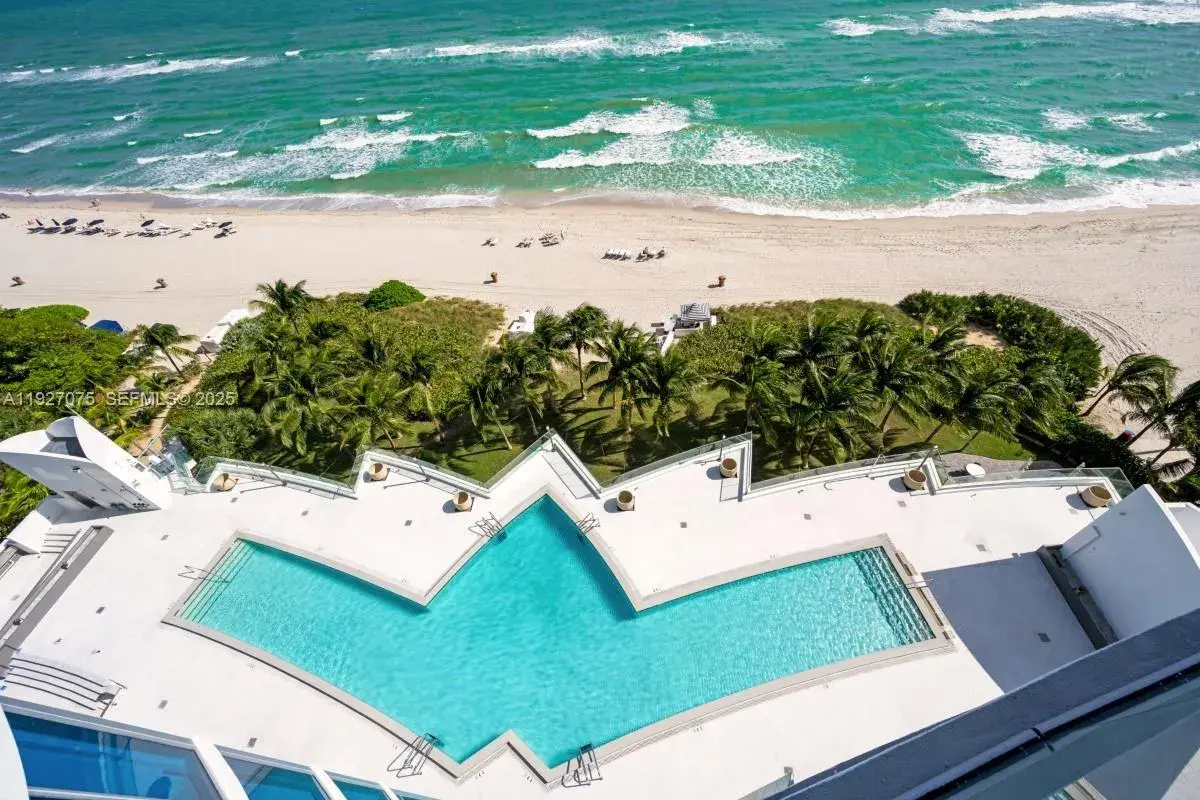 17001 Collins Ave # 1204, Sunny Isles Beach FL 33160