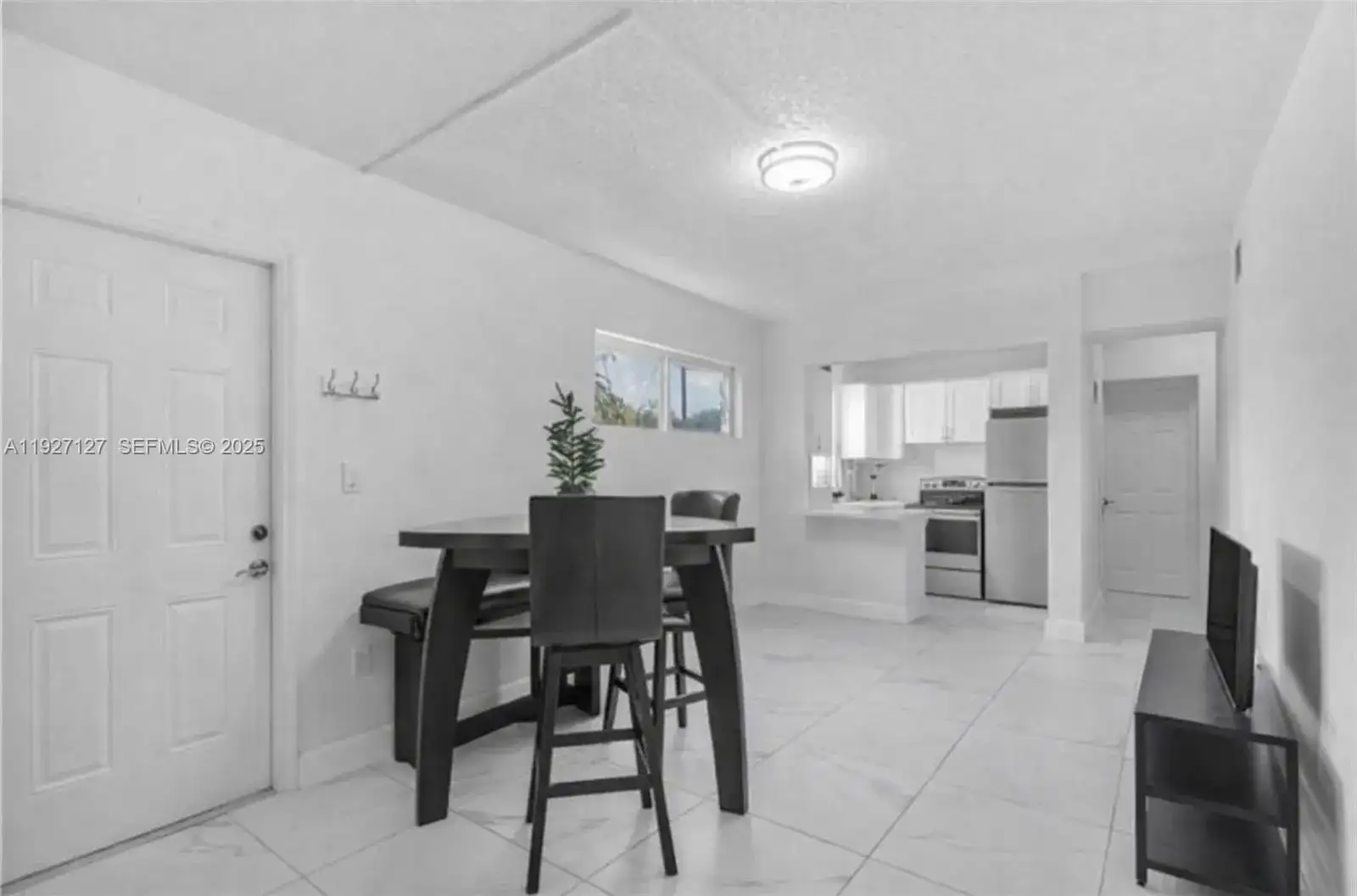 3601 SW 2nd St # 3601, Miami FL 33135 photo 4