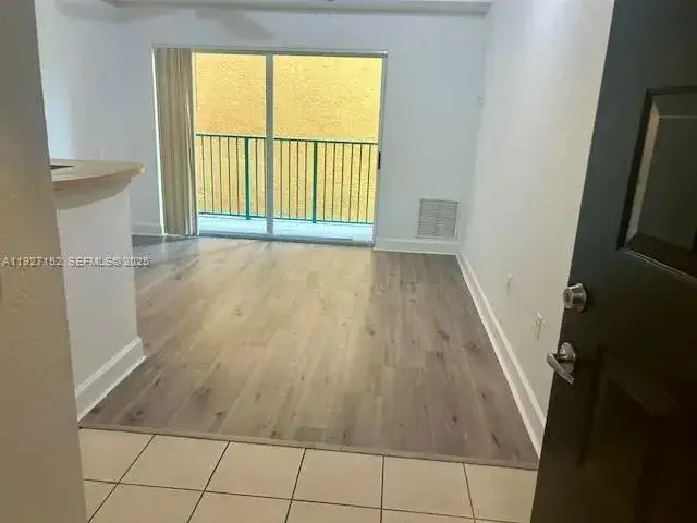 6001 SW 70th St # 419, South Miami FL 33143 photo 3