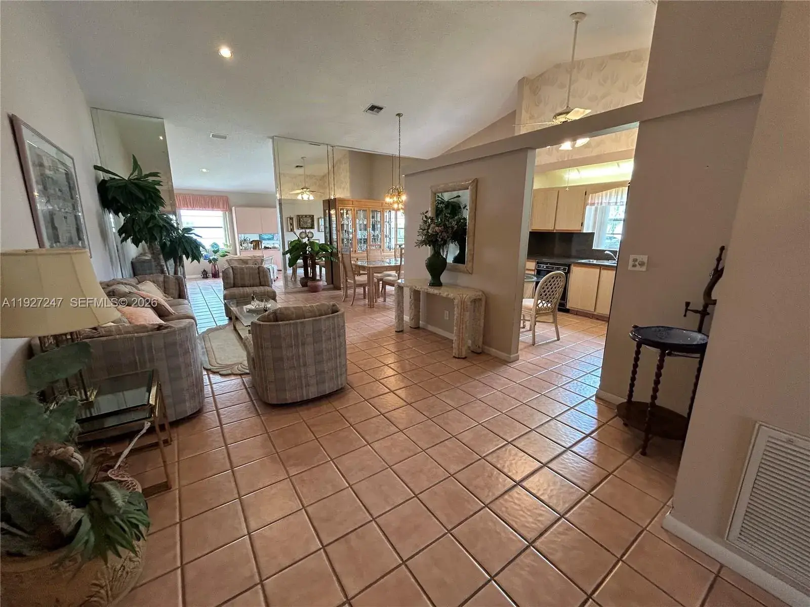 5275 Tiffany Anne Cir, West Palm Beach FL 33417