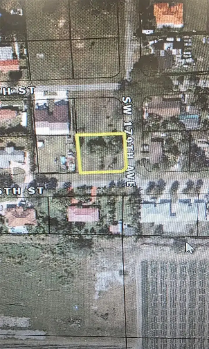 176 SW 179, Miami FL 33187 photo 3