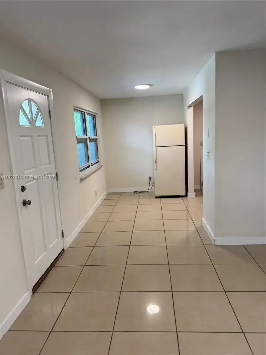 4717 SW 33rd Ave # 202, Dania Beach FL 33312 photo 5