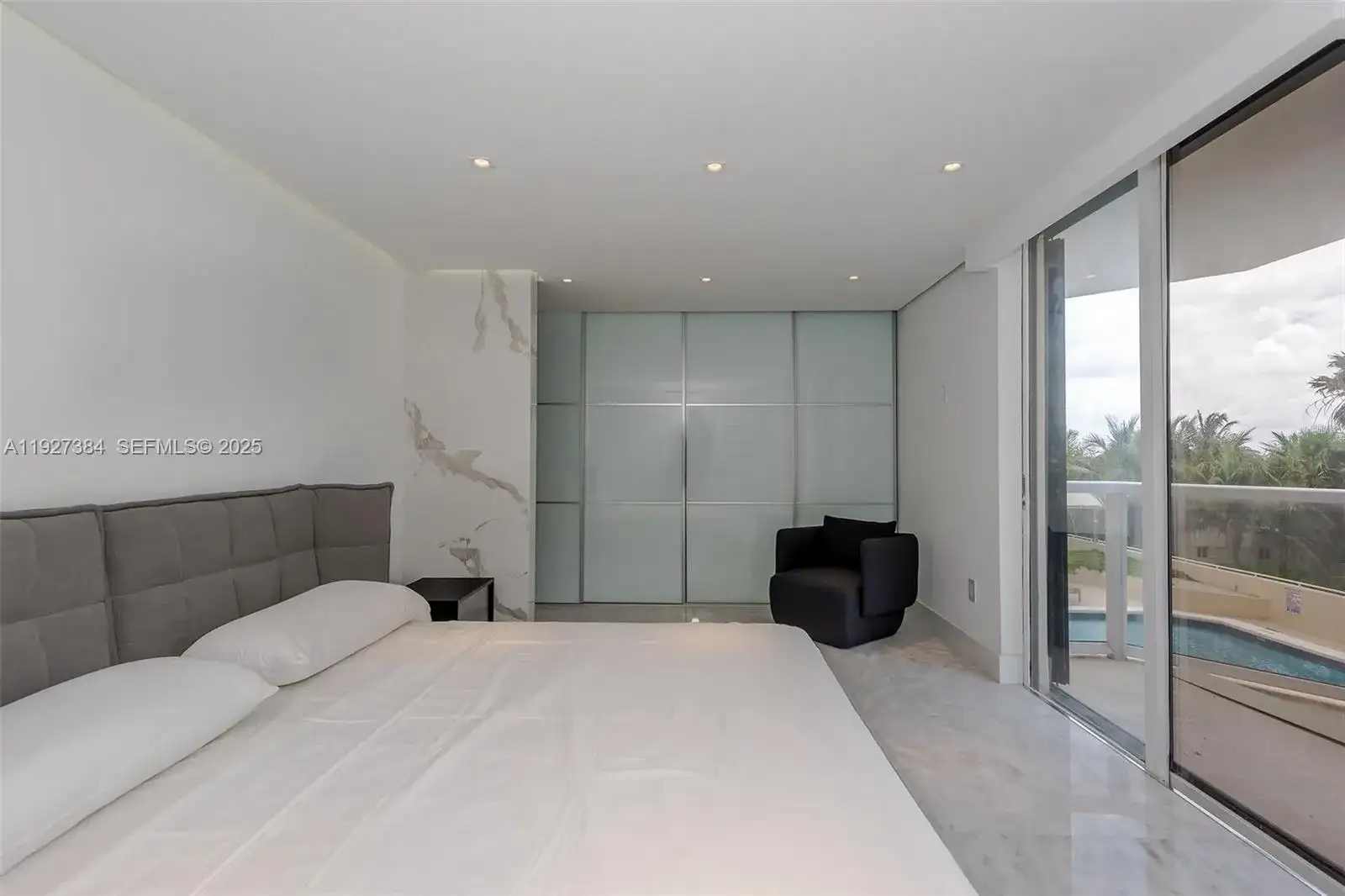6423 Collins Ave # 304, Miami Beach FL 33141 photo 5