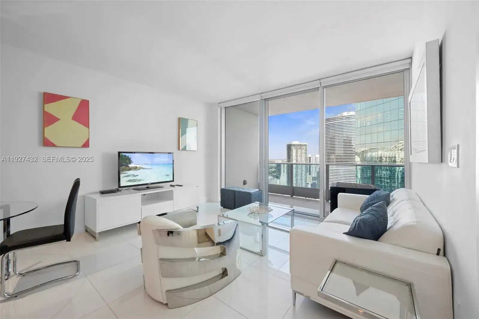 200 Biscayne Boulevard Way # 4311, Miami FL 33131 photo 3