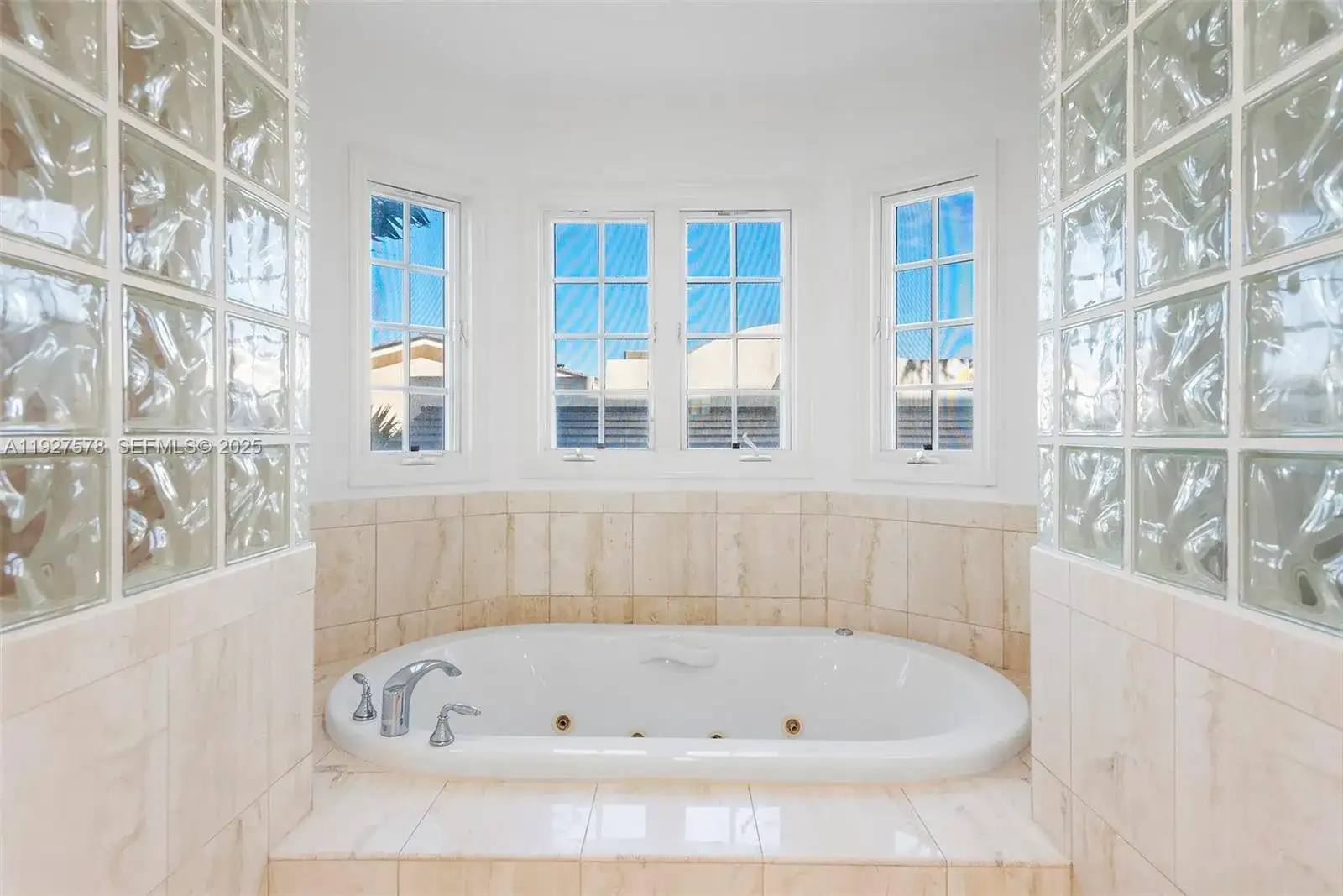1415 Sunset Harbour Dr # 204, Miami Beach FL 33139 photo 4