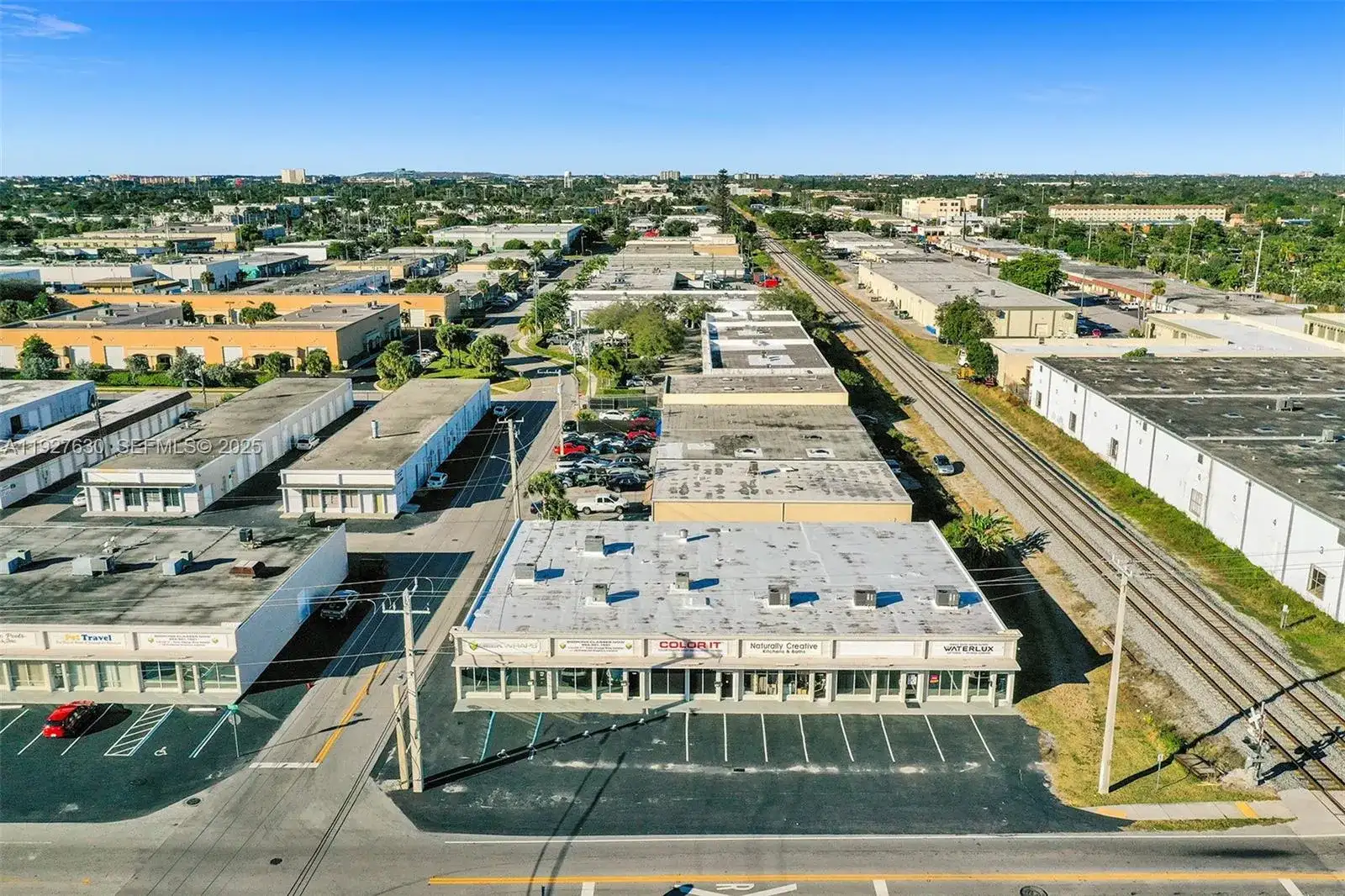 4500 N Dixie Hwy, Oakland Park FL 33334 photo 3