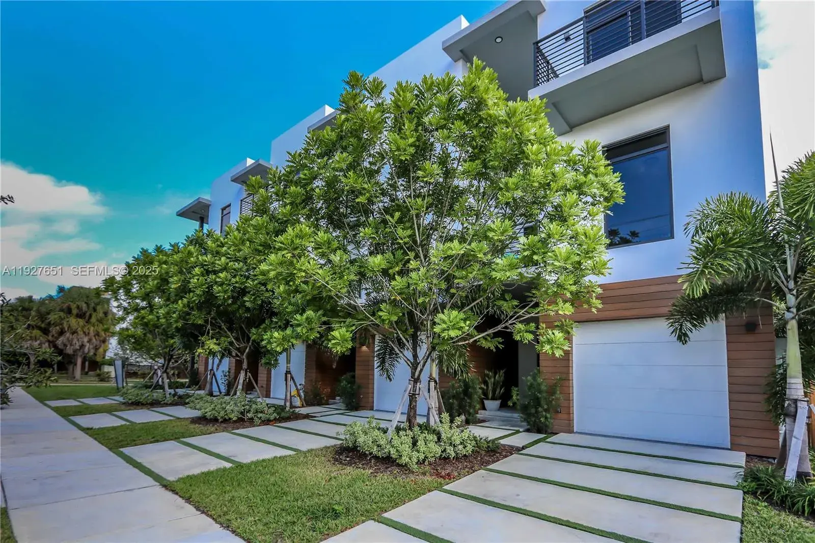 1640 McKinley St, Hollywood FL 33020