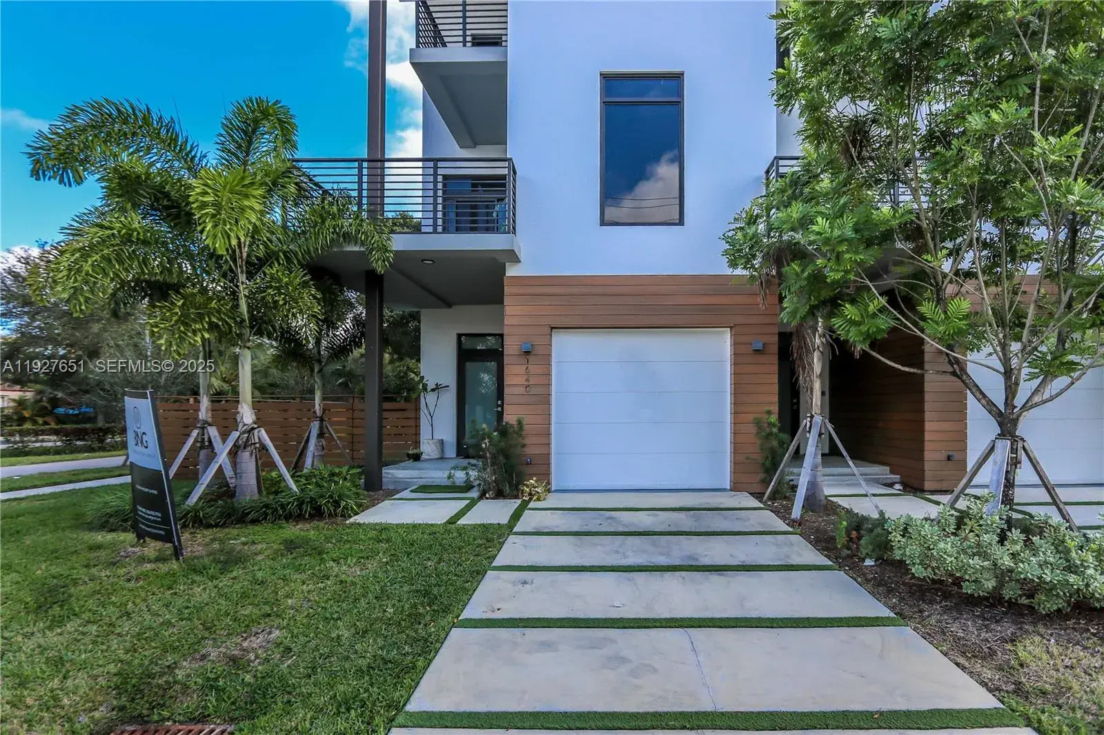 1640 McKinley St, Hollywood FL 33020