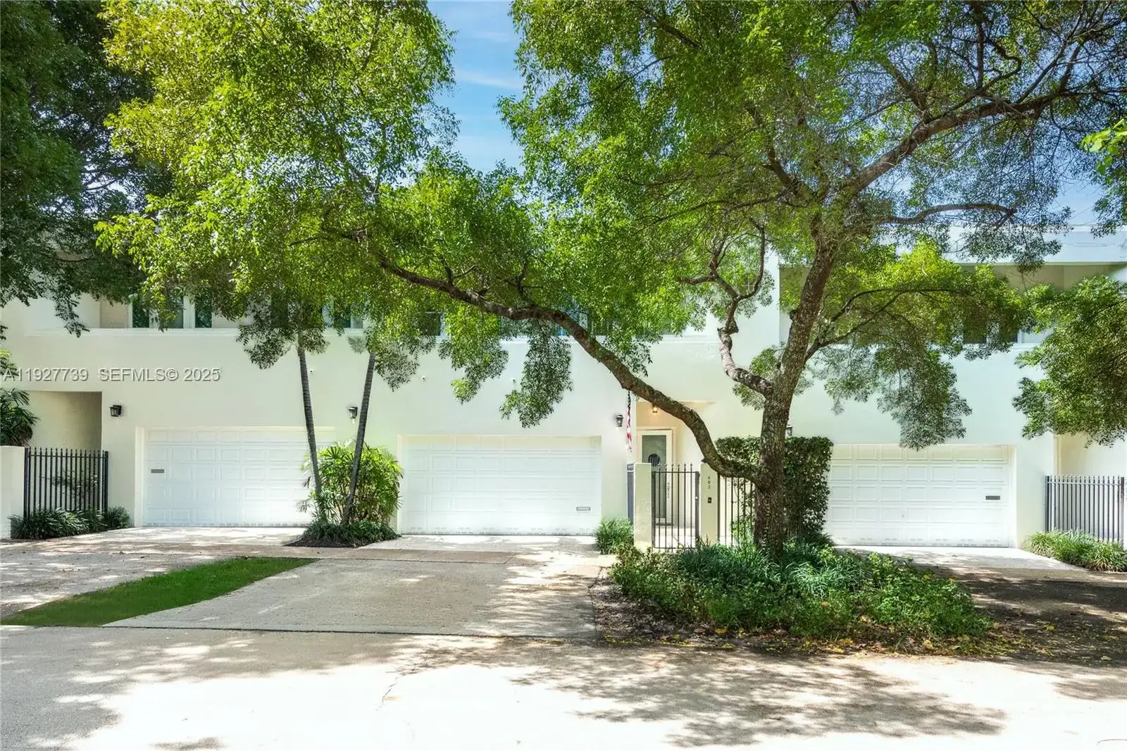 602 Malaga Ave # B, Coral Gables FL 33134 photo 2