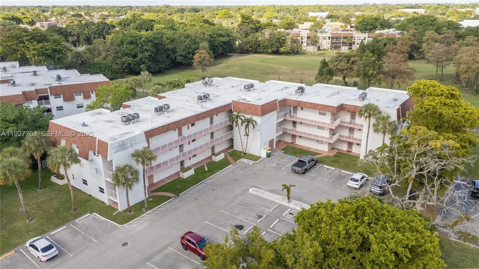 8002 Lagos De Campo Blvd # 201, Tamarac FL 33321