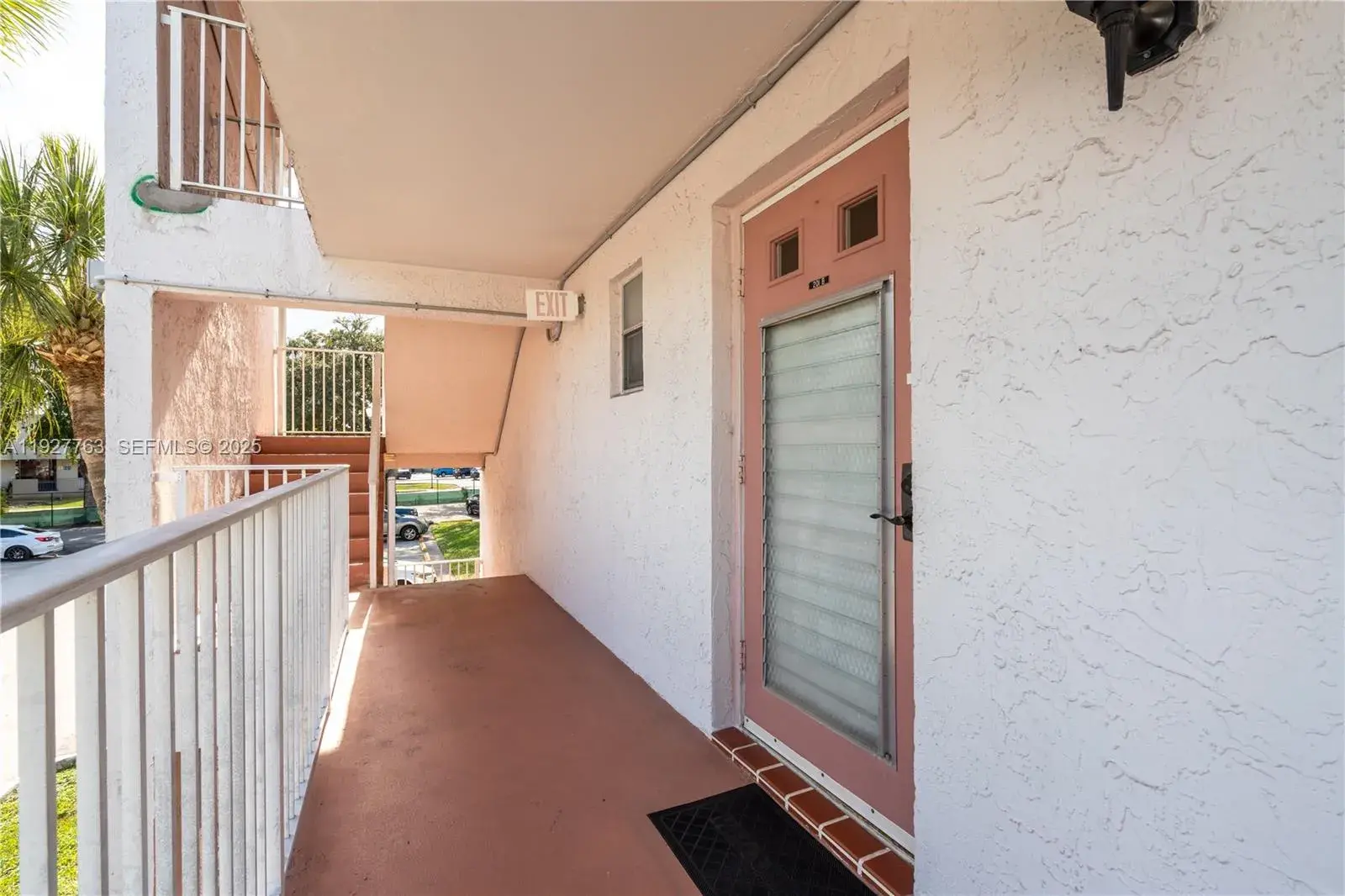 8002 Lagos De Campo Blvd # 201, Tamarac FL 33321