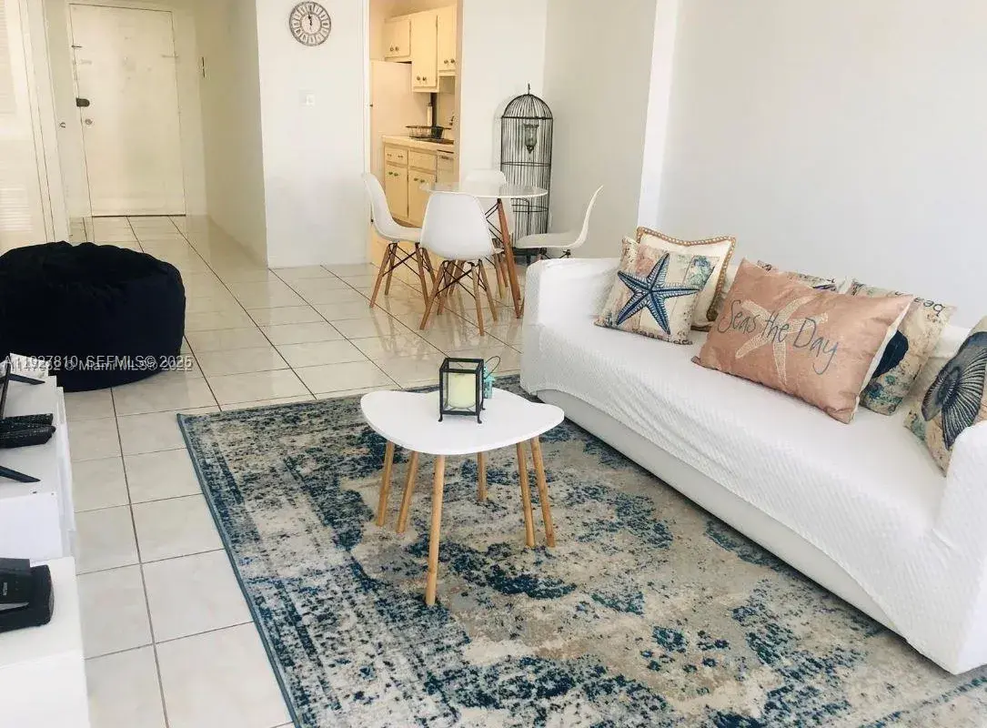 100 Lincoln Rd # 541, Miami Beach FL 33139