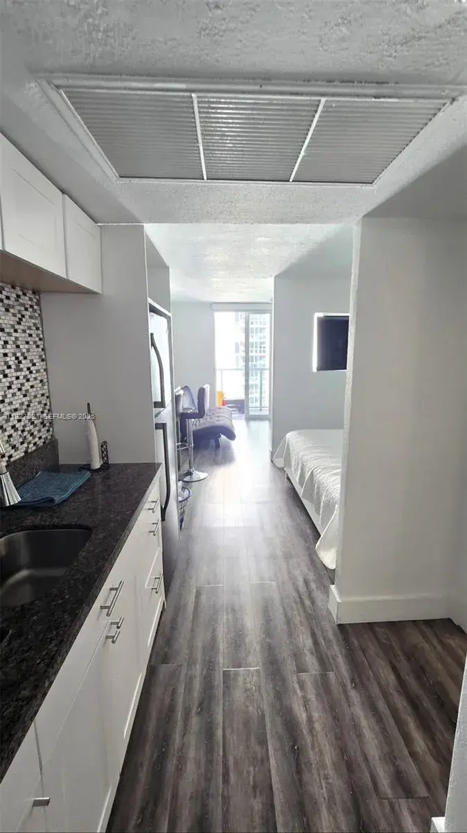 19201 Collins Ave # 1124, Sunny Isles Beach FL 33160