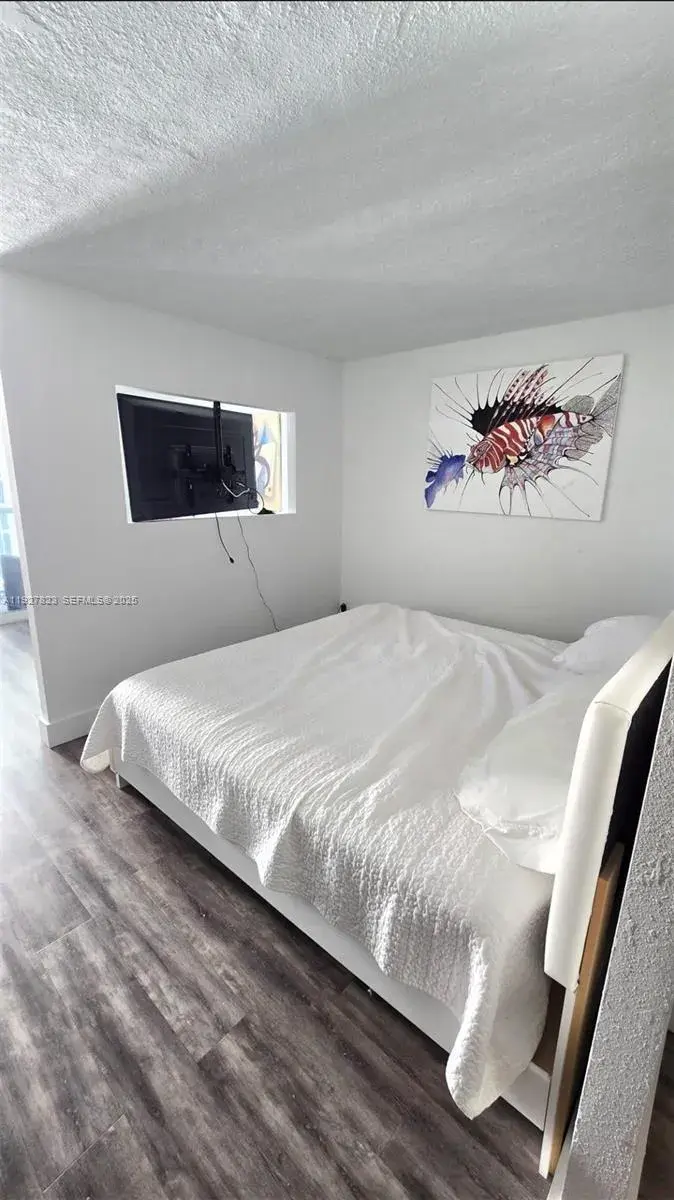 19201 Collins Ave # 1124, Sunny Isles Beach FL 33160