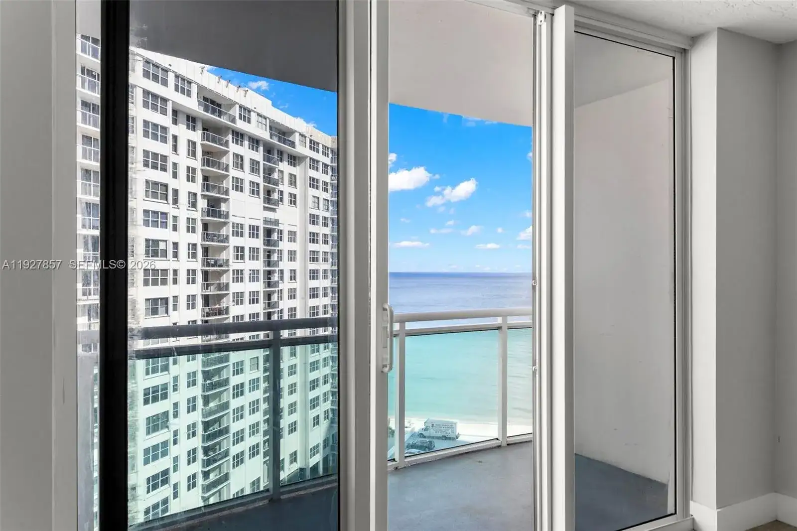 3001 S Ocean Dr # 1145, Hollywood FL 33019 photo 2